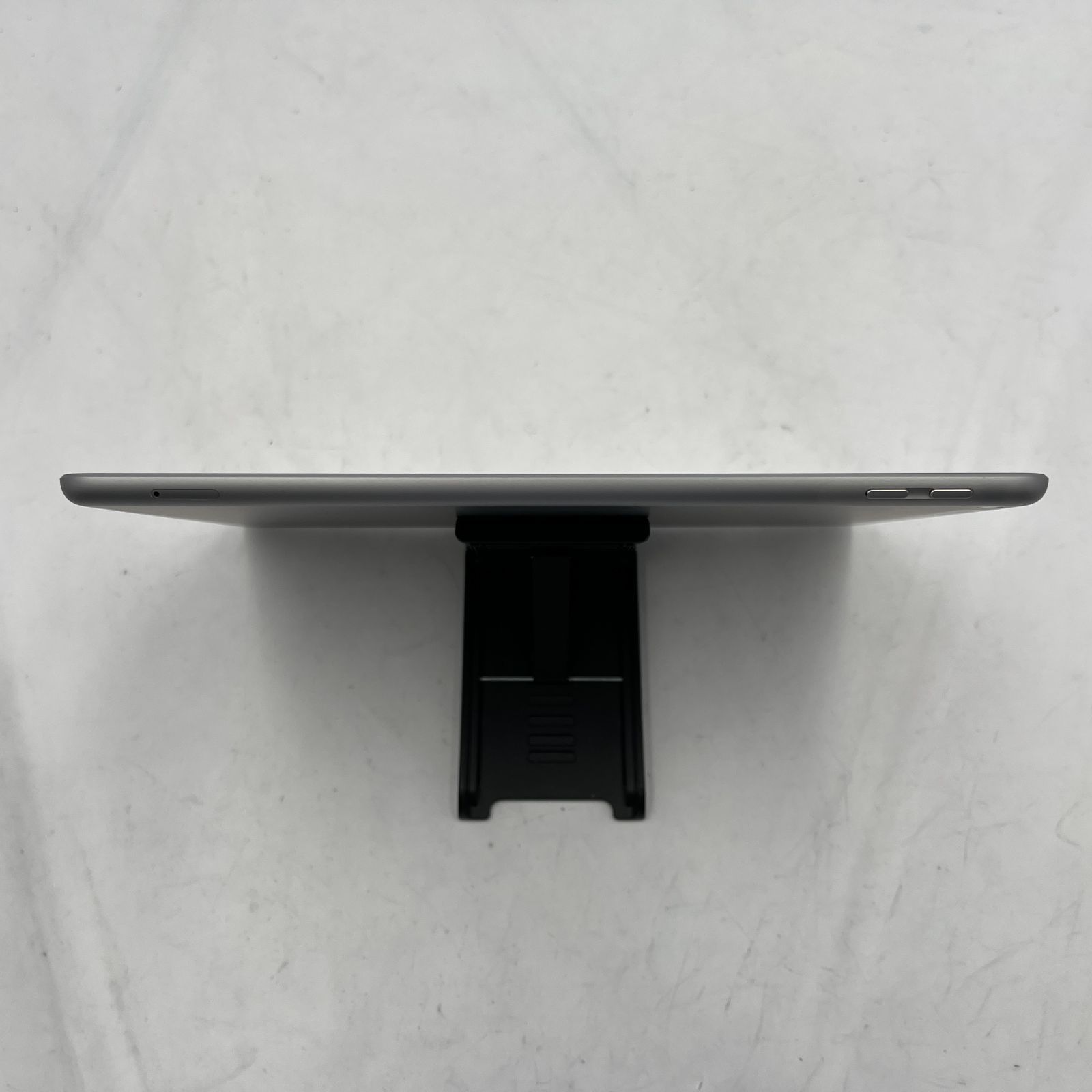 ☆ジャンク☆iPad 第6世代 Wi-Fi+Cellular 32GB MR6N2J/A SIMフリー