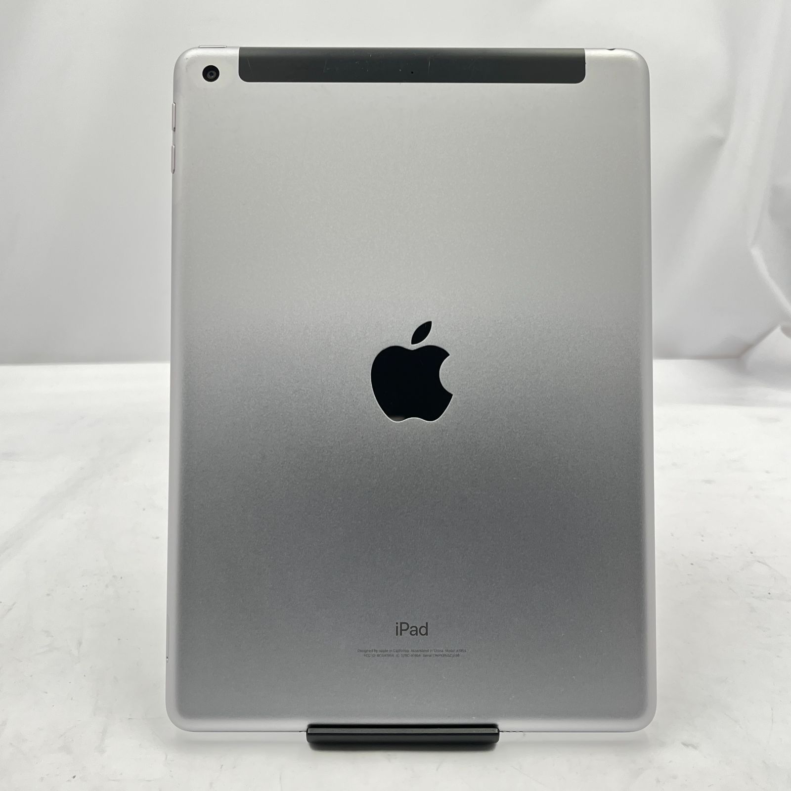 ☆ジャンク☆iPad 第6世代 Wi-Fi+Cellular 32GB MR6N2J/A SIMフリー