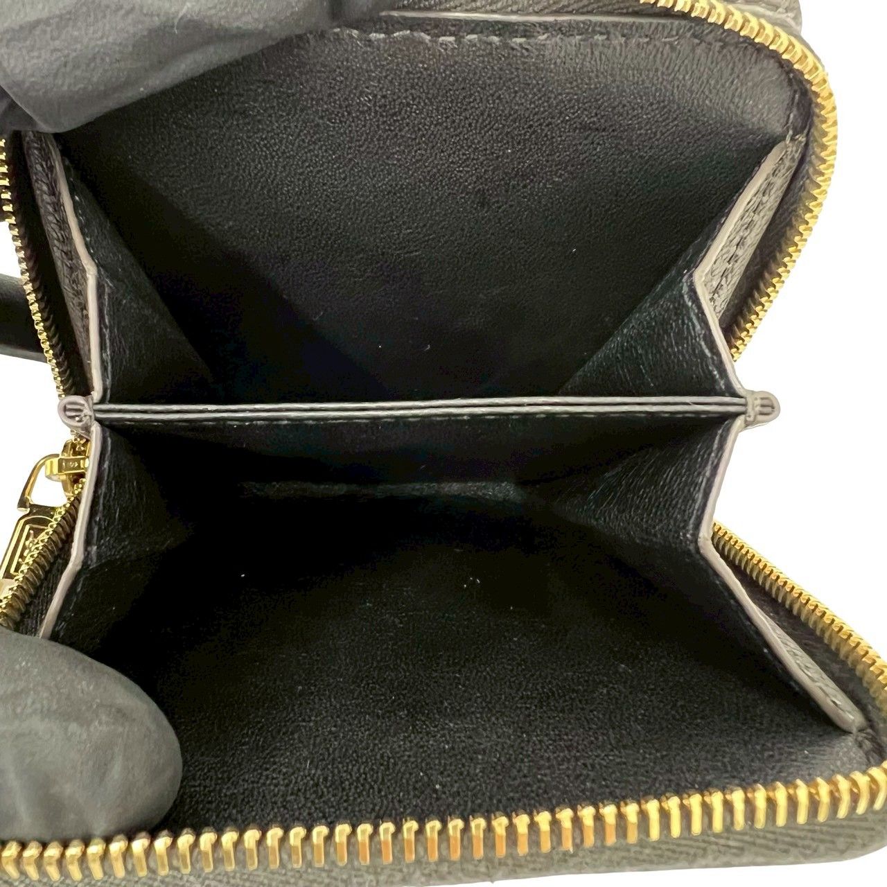 極 美品 箱付き YVES SAINT LAURENT イヴ・サンローラン YSL ロゴ 
