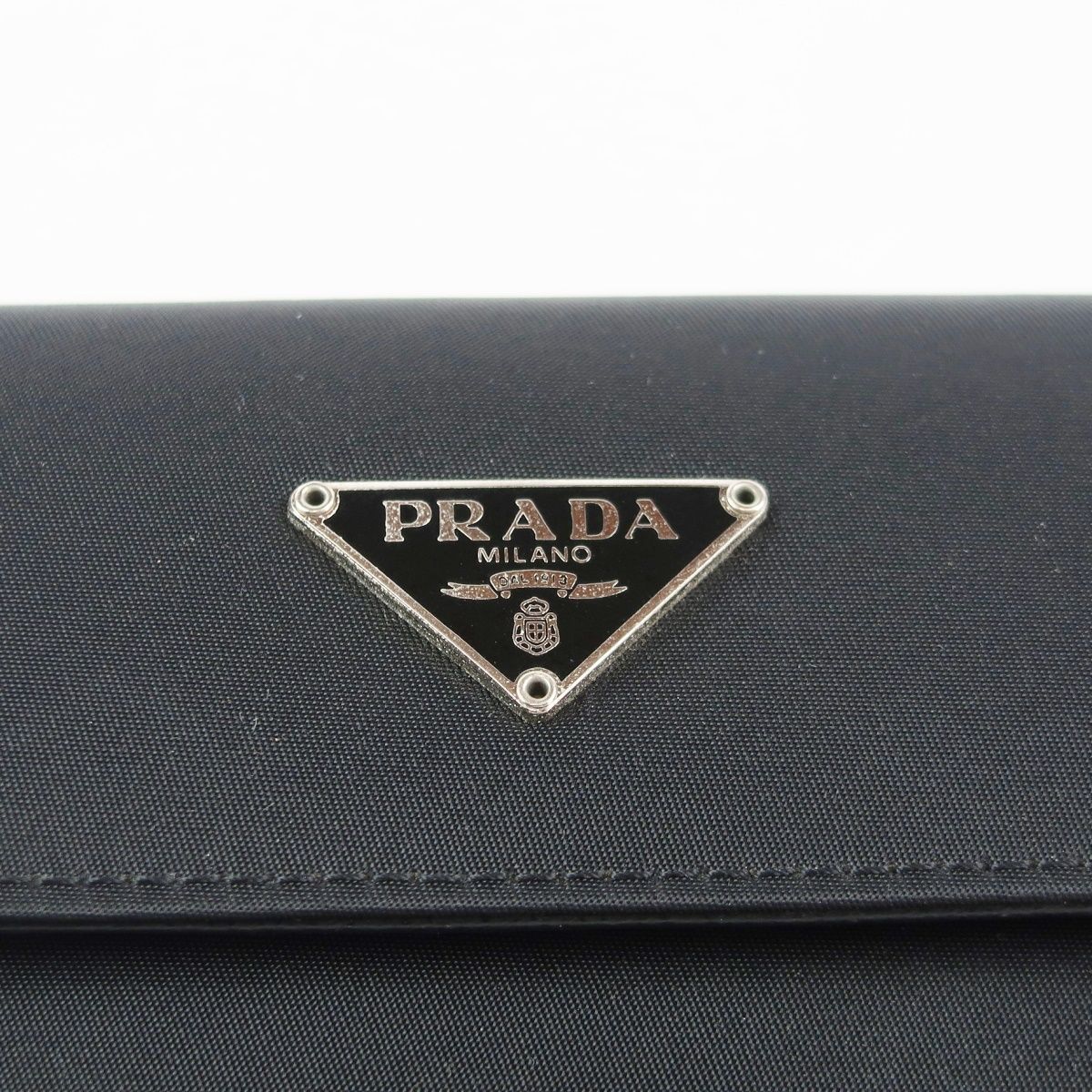 超美品】PRADA プラダ ナイロン 二つ折り財布 ブラック ブランド 