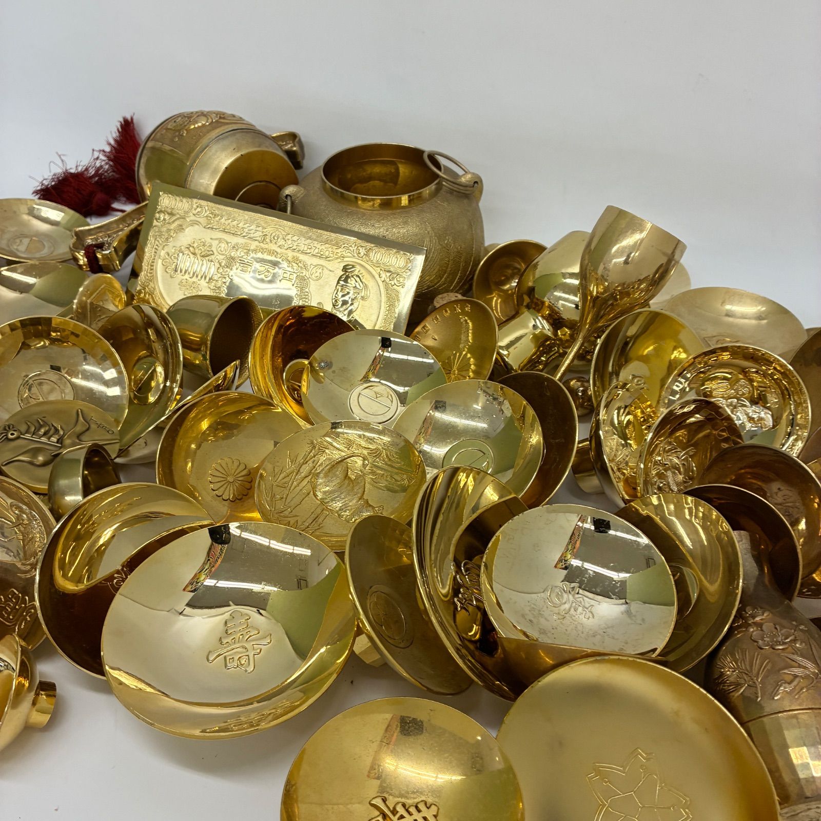 ◇金杯 打ち出の小槌 釜 聖徳太子 干支 縁起物 金メッキ 24GP まとめ