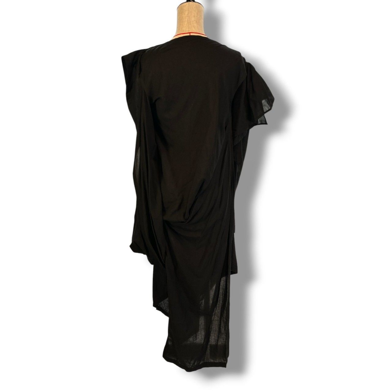 ヨウジヤマモト　YOHJI YAMAMOTO （2） ワンピース　変形デザイン Yoji Yamamoto ヨウジヤマモト LAWN DRAPE TWISTED DRESS ドレス
