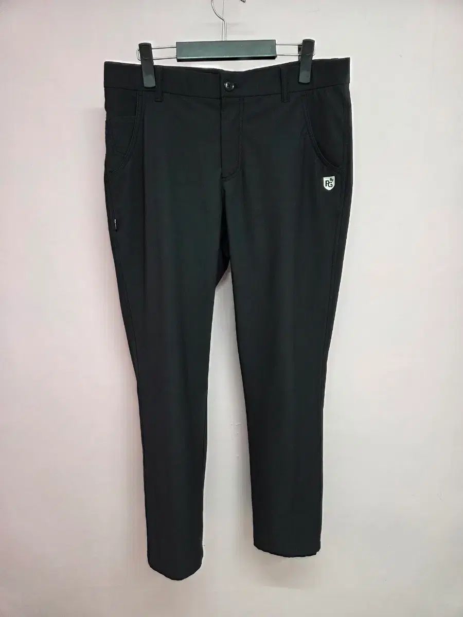 正規品) PEARLY GATES ゴルフパンツ ブラック 5サイズ ゴルフウェア 