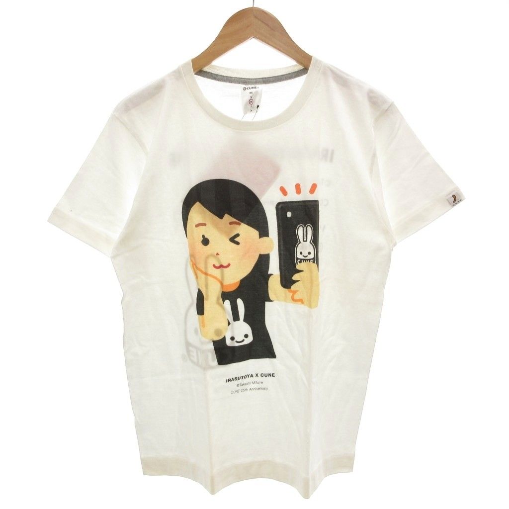 キューン CUNE ×いらすとや コラボ タグ付き 自撮り セルフィーのイラスト 25TH Tシャツ 半袖 クルーネック プリント M 白 ホワイト /GV