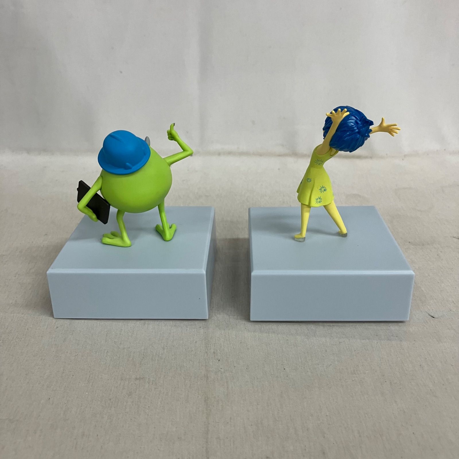 中古 Happyくじ A賞 ピクサーキャラクターズ＆ピクサーロゴ フィギュア