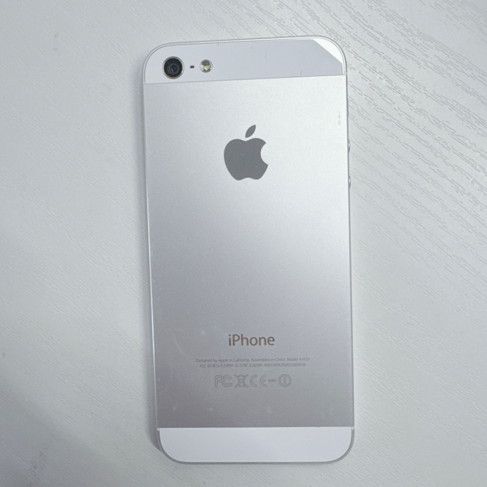 iPhone 5s 32GB シルバー 中古品 - メルカリ