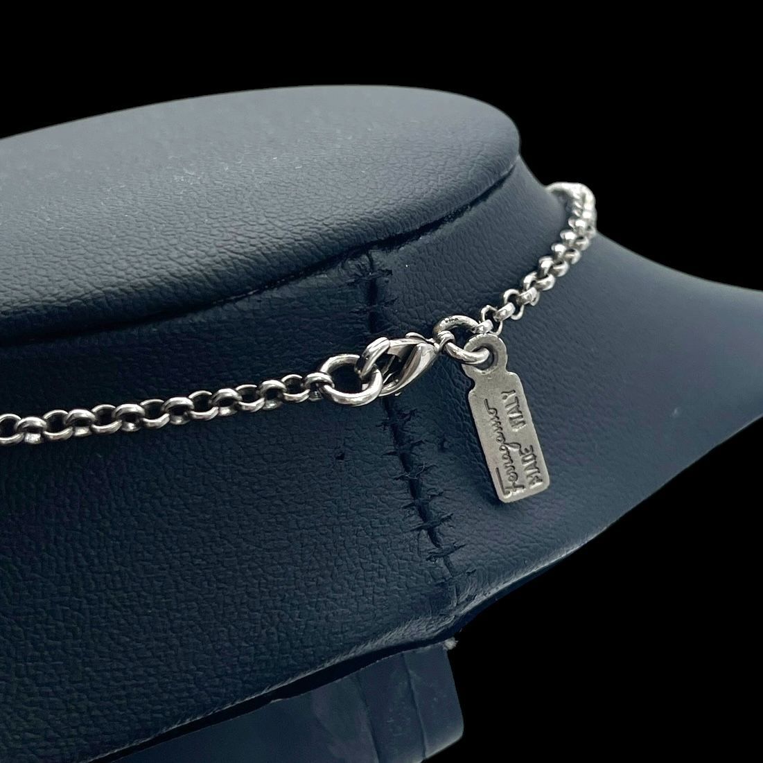 Salvatore Ferragamo サルヴァトーレフェラガモ ネックレス ヴァラ
