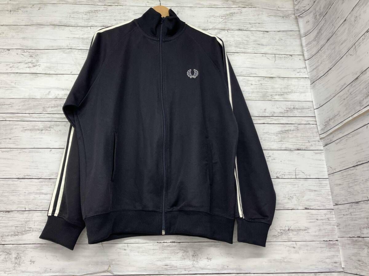 FRED PERRY／フレッドペリー／ジャージ／トラックジャケット／ブラック