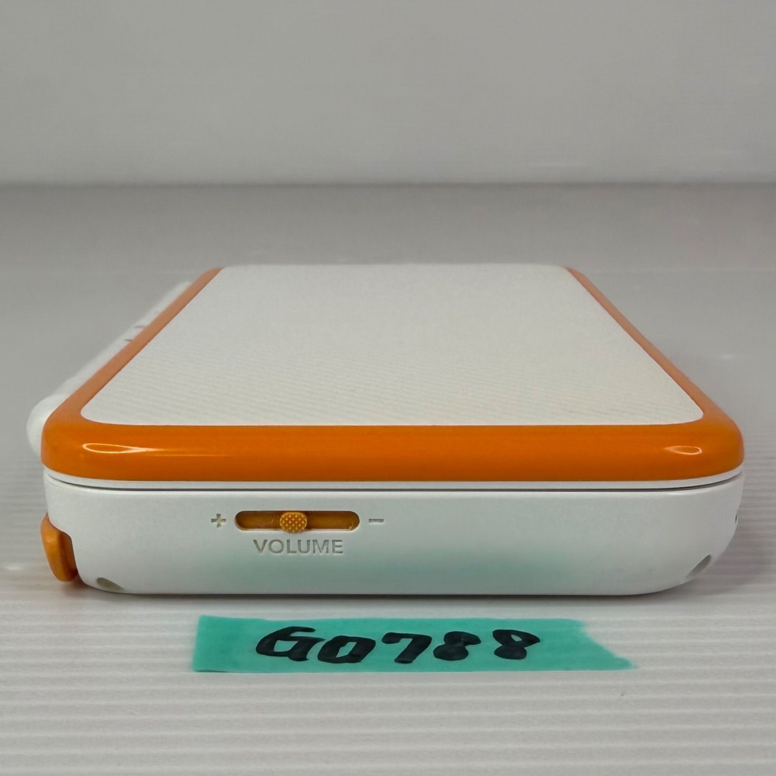G0788】Newニンテンドー2DS LL ホワイト×オレンジ - メルカリ