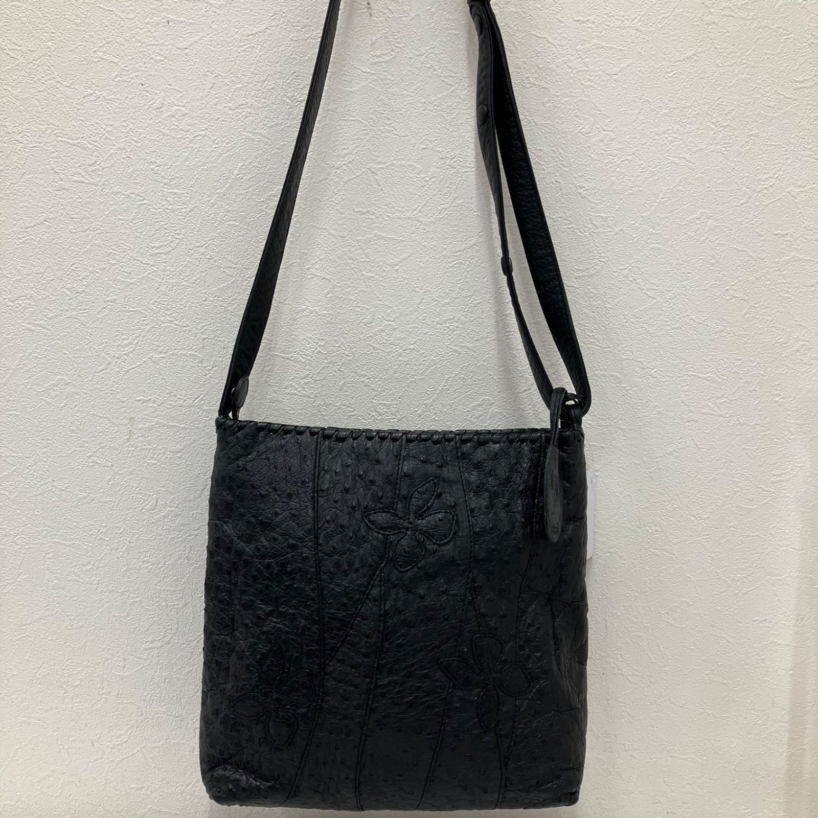 4276 IBIZA イビサ ショルダーバッグ レザー 花 オーストリッチ