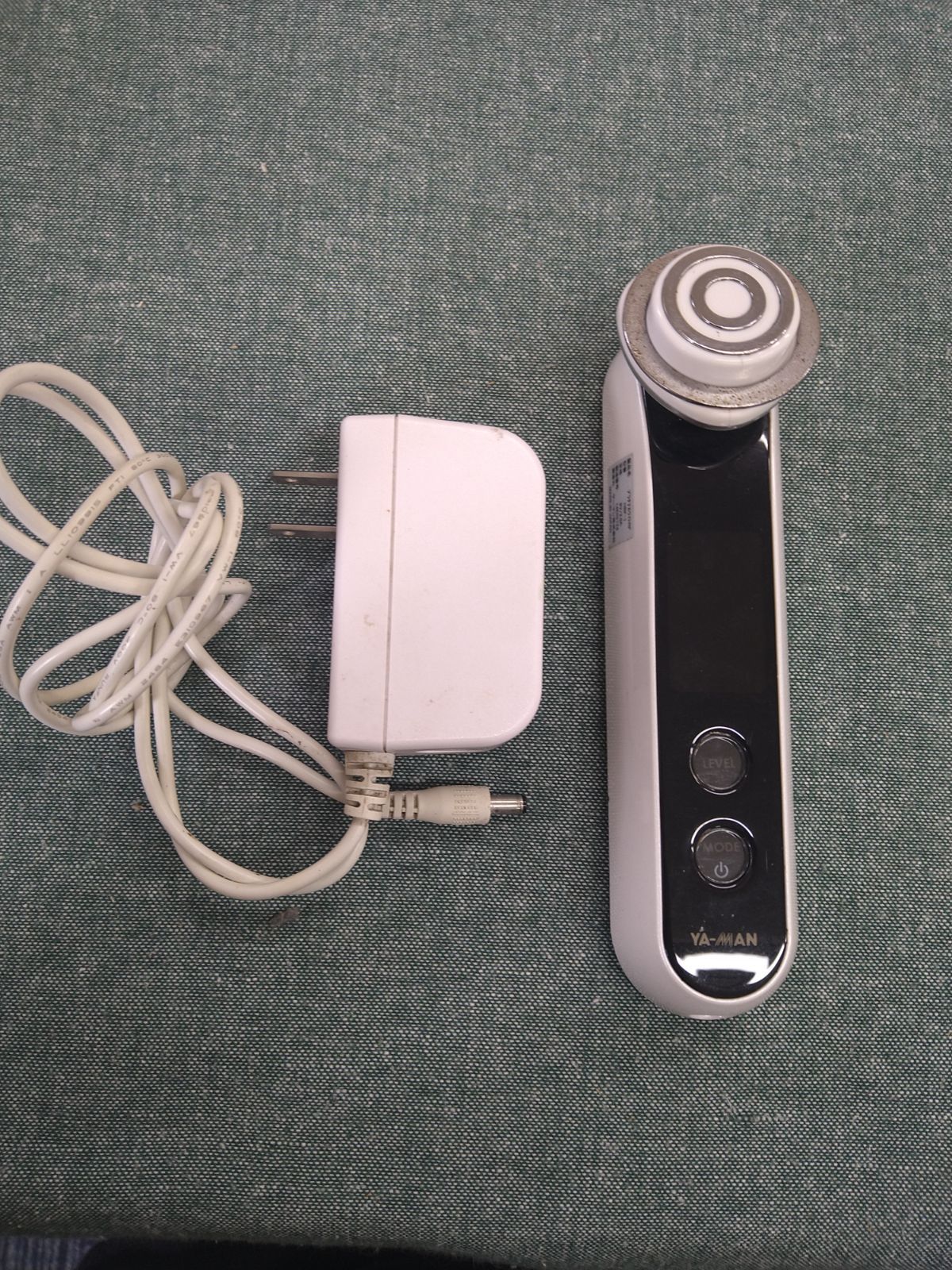 YA-MAN プラチナホワイト RF HRF1 ラジオ波 美顔器 フェイスケア