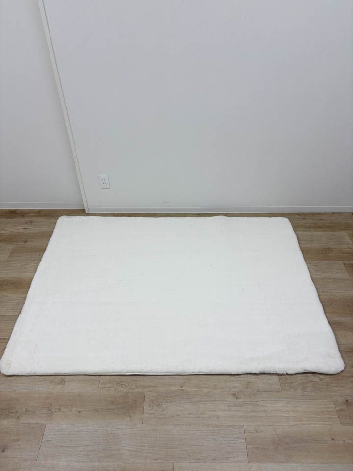 ★超メルカリ市★【展示品】定価1.3万 ラパン ラグ アイボリー 130×180cm ラグマット マット カーペット 個人未使用【送料無料】