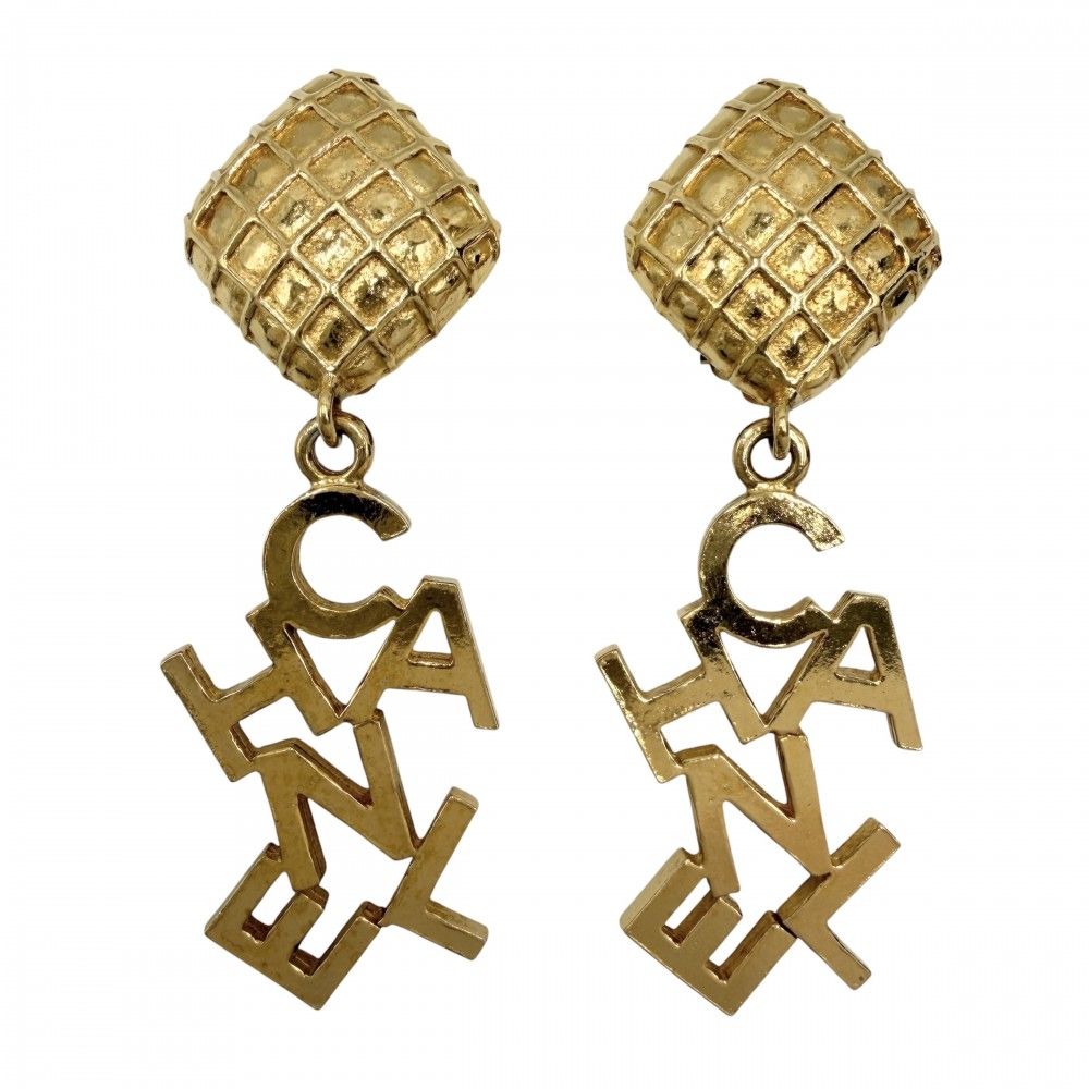 シャネル イヤリング レディース スイング ロゴ アクセサリー CHANEL GP ゴールド 約23.4g【中古品】