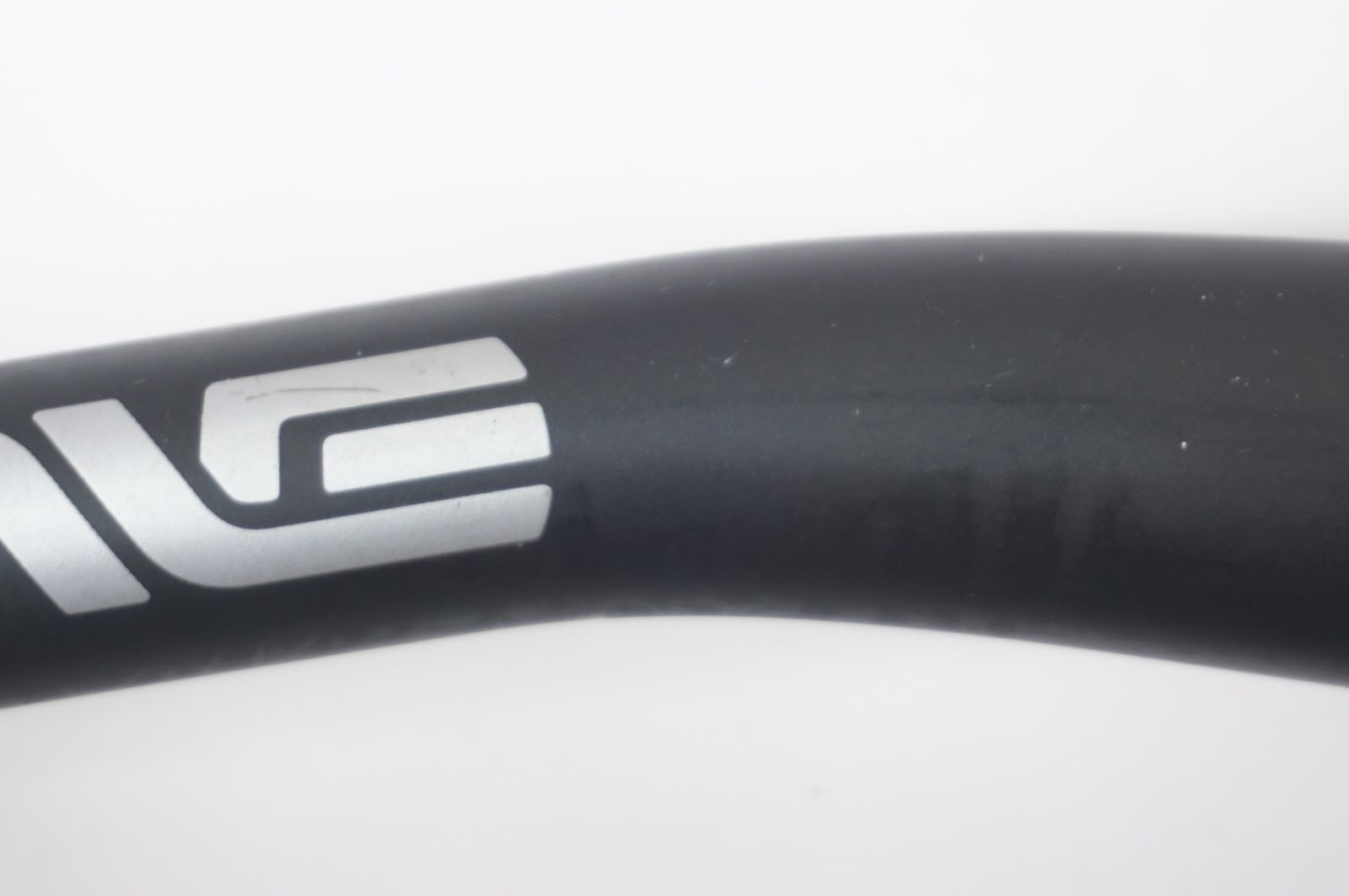 ENVE 「エンヴィ」 M9 Φ31.8 650mm カーボンハンドルバー / バイチャリ