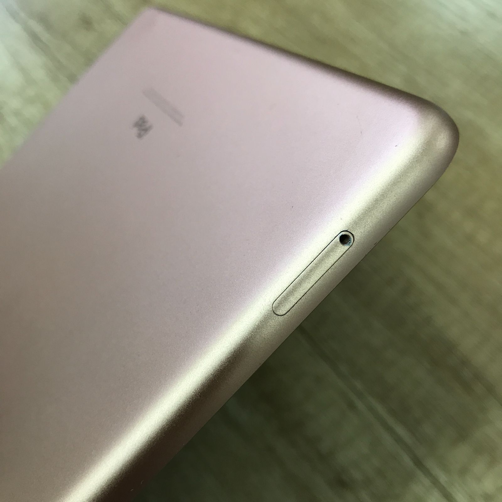 ジャンク品】 iPad 第6世代 32GB セルラーモデル - メルカリ