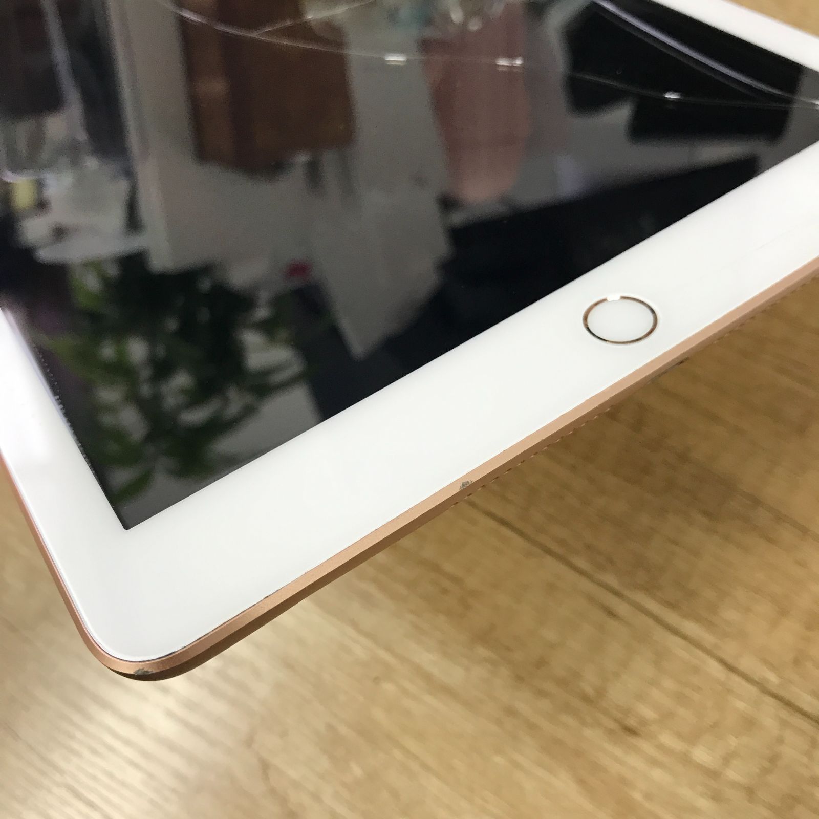ジャンク品】 iPad 第6世代 32GB セルラーモデル - メルカリ