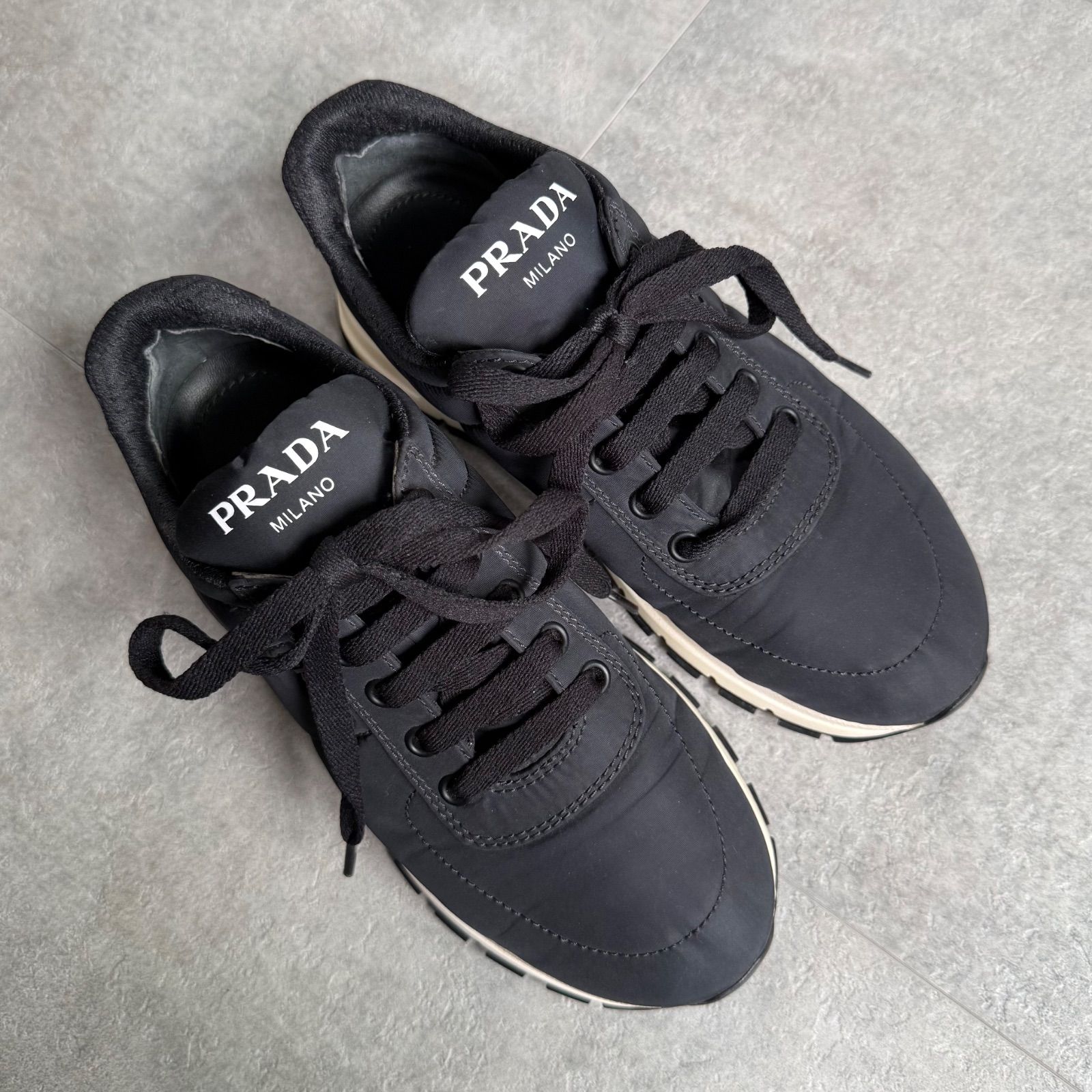 プラダ レザー スニーカー 1E553L☆ブラック 37 PRADA プラダ スニーカー ナイロン ブラック スニーカー 1E553L 35.5