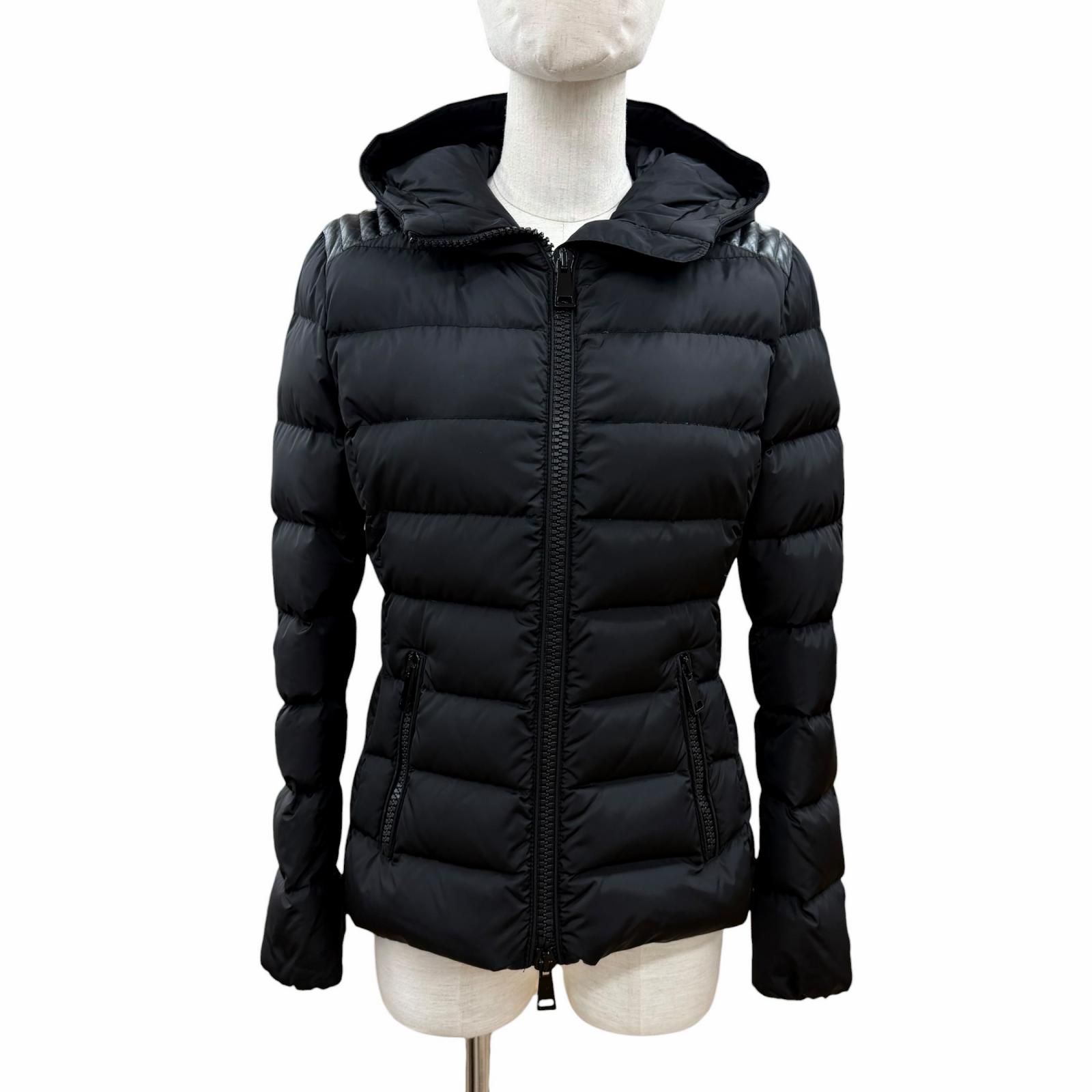 美品◇MONCLER モンクレール 2018年製 D20934580185 TETRAS ロゴ