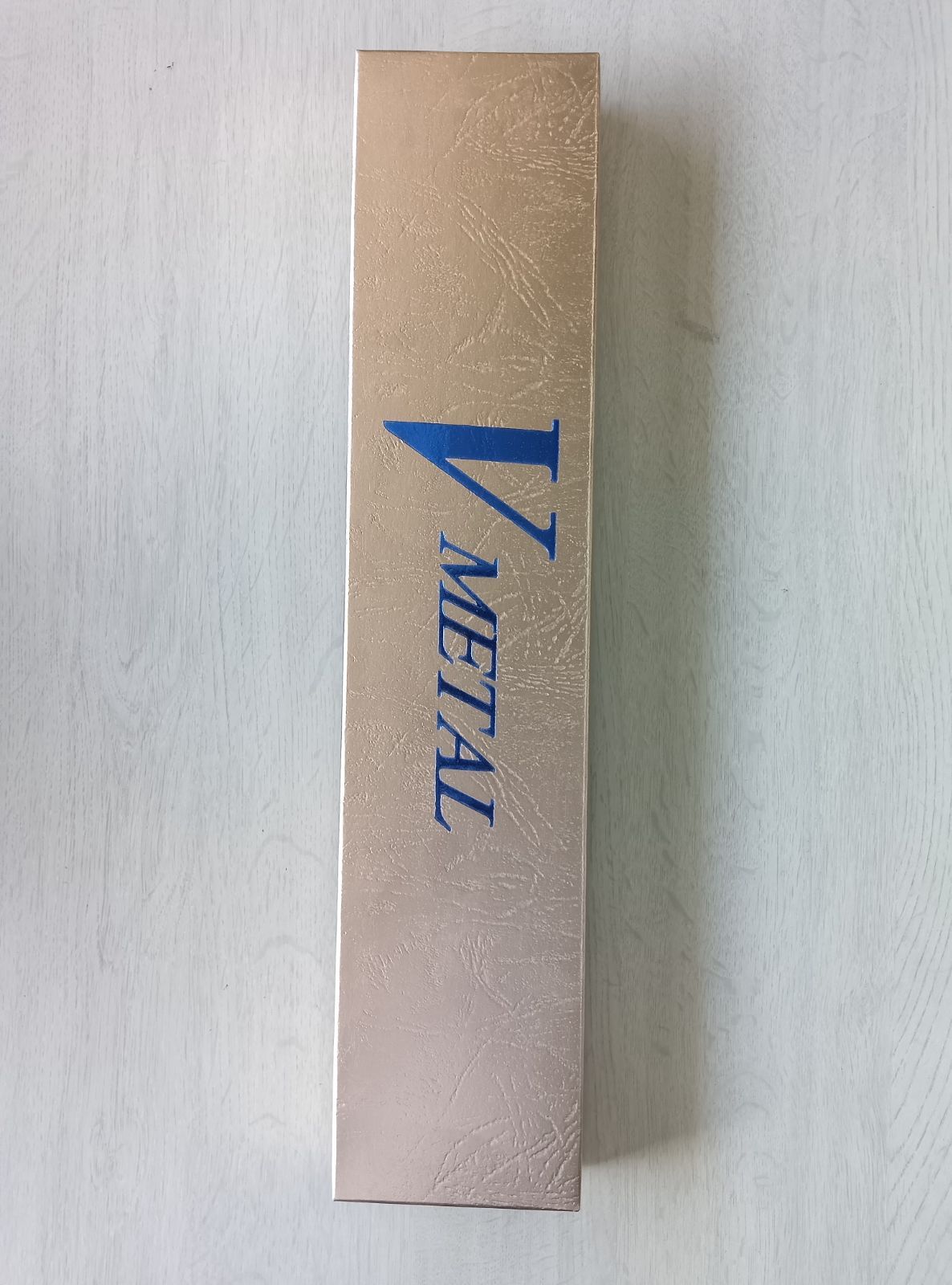 丹巌龍 本鍛造 Vメタルグリップ 三徳庖丁 165mm - メルカリ