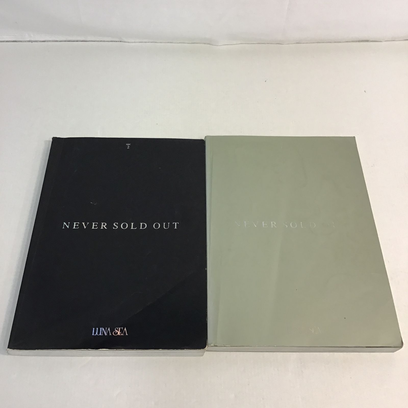 [八戸63-1-20260604]　LUNA SEA NEVER SOLD OUT バンドスコア ２冊セット (60)