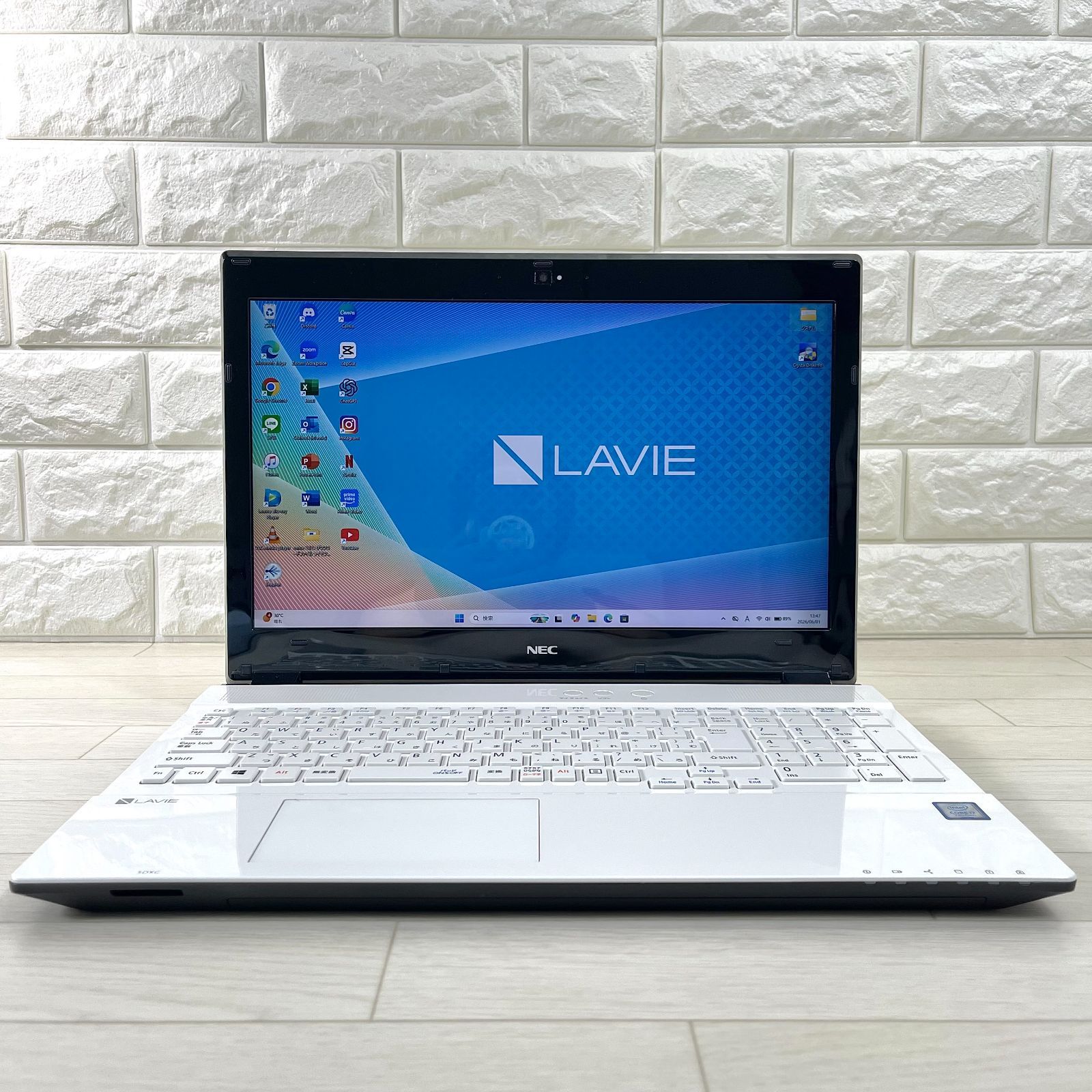 NEC LAVIE NS700/H i7 SSD512GB 16GB Win11 - メルカリ