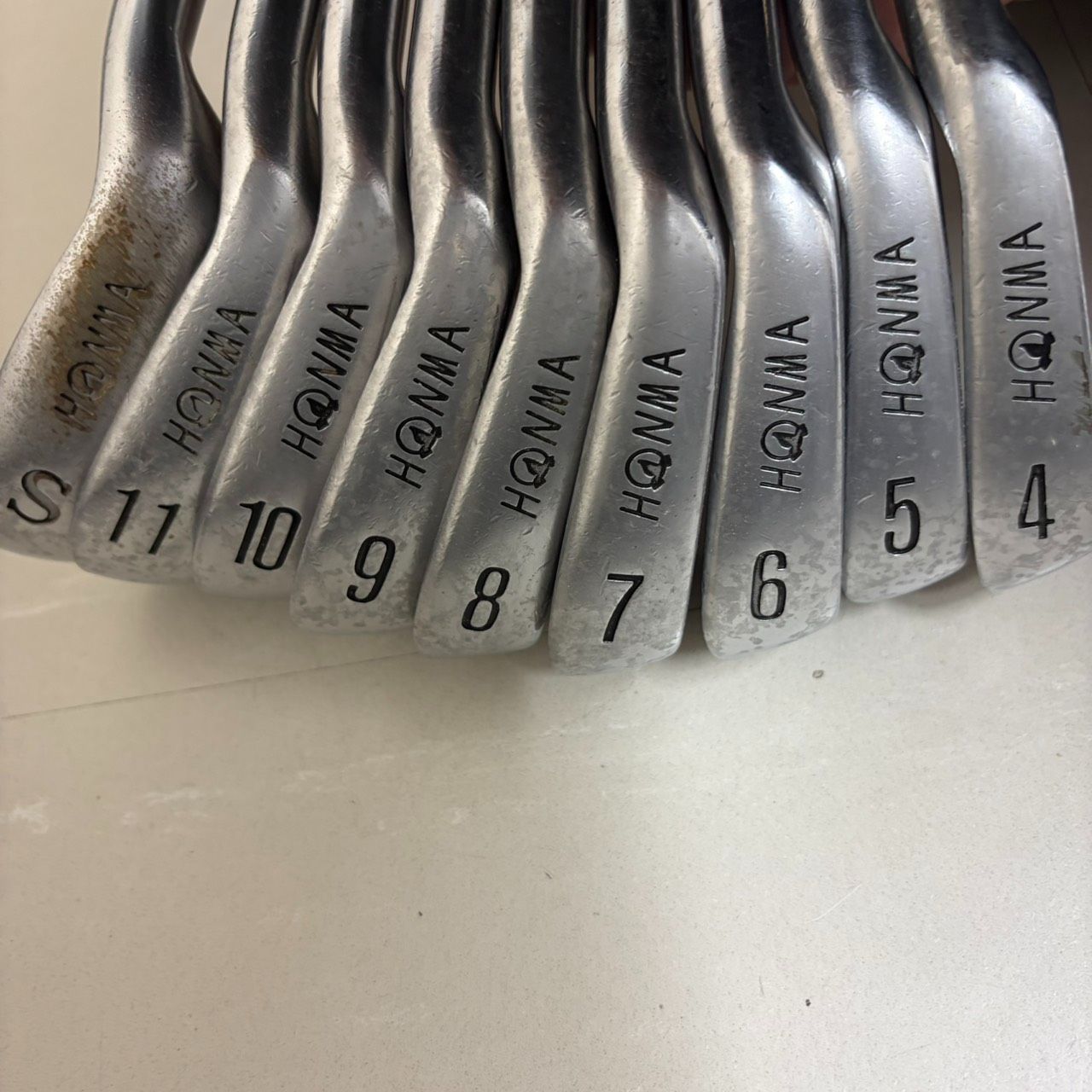 HONMA キャビティ 金モグラ LB-606 アイアン 9本セット ゴルフクラブ