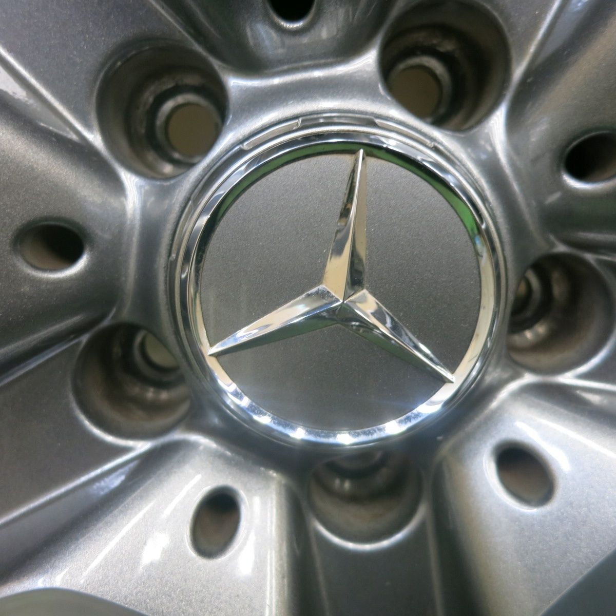 バリ溝！9.5分☆ベンツ Cクラス W204 純正 AMG 235/40R18 255/35R18 