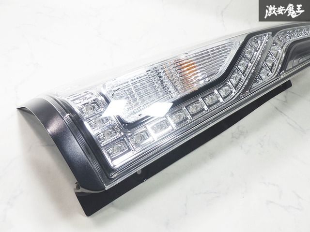 ☆点灯OK/割れ無し☆ 日産 純正 C26 HC26 FC26 HFC26 NC26 FNC26