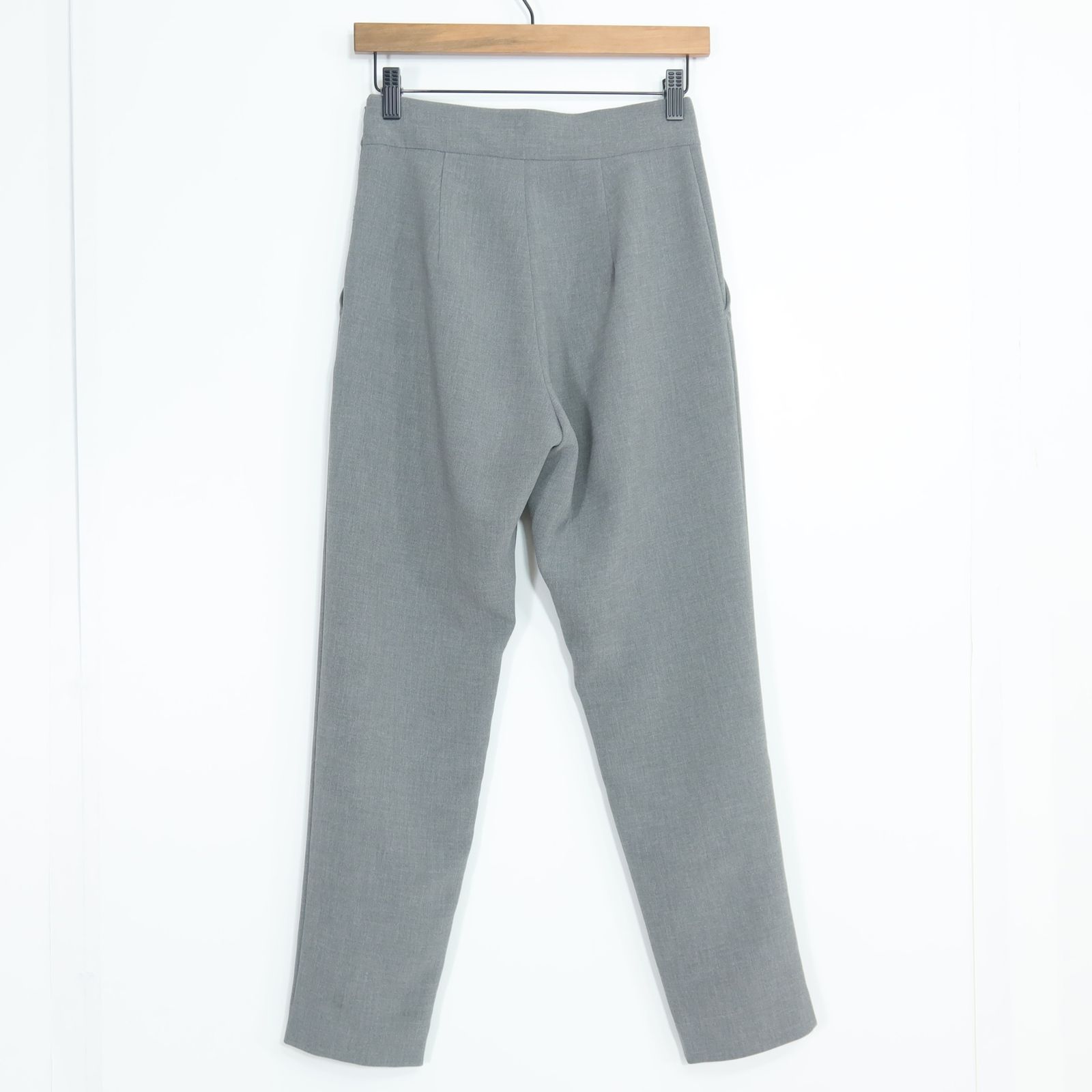 美品】ヴィリーナ☆美脚パンツ ストレッチ サイズXS グレー系 無地