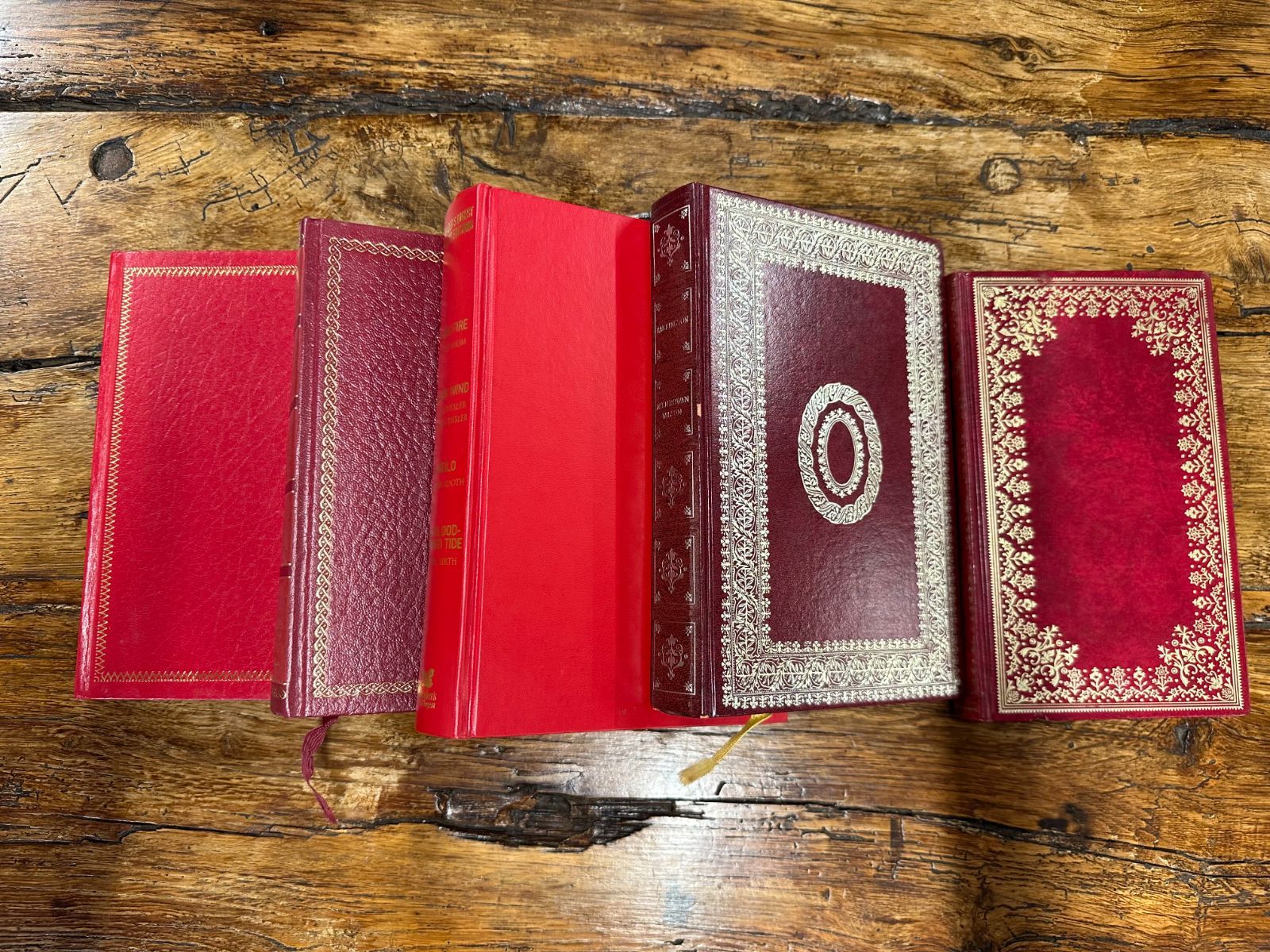 赤系・5冊セット】洋書 ヴィンテージ 古書 インテリア 撮影小物