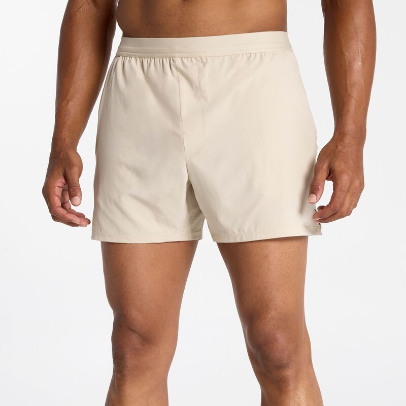 ヴァースト メンズ 水着 ハーフパンツ・ショーツ VRST Mens 5 Accelerate Running Brief Short Khaki Sand カーキ