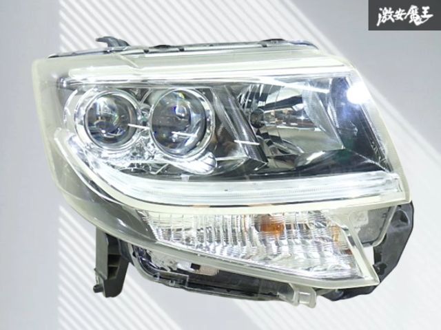 ダイハツLA650S タントカスタム純正右ヘッドライト 点灯OK！】ダイハツ 純正 LA650S タントカスタム LED ヘッドライト