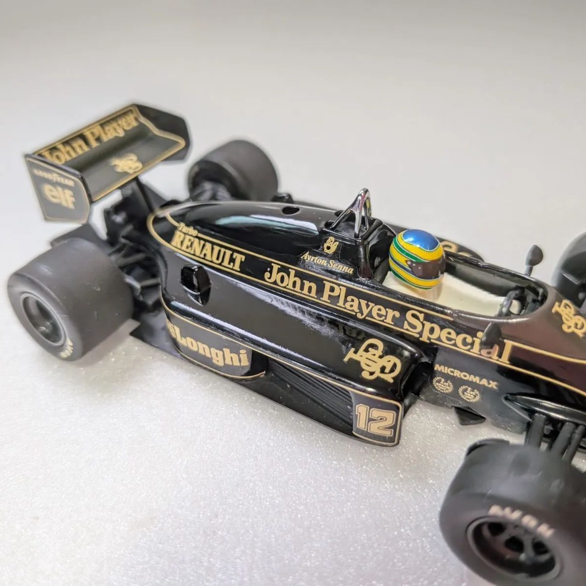1/43 ミニチャンプス ロータス98T ブルーノ・セナ 記念ラップ 2004年