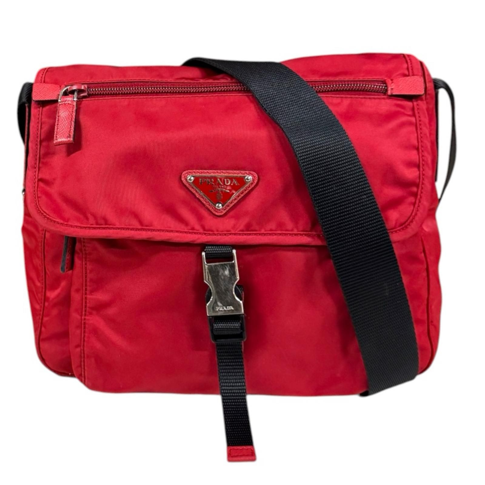プラダ ショルダーバッグ ナイロン レッド ユニセックス PRADA 中古