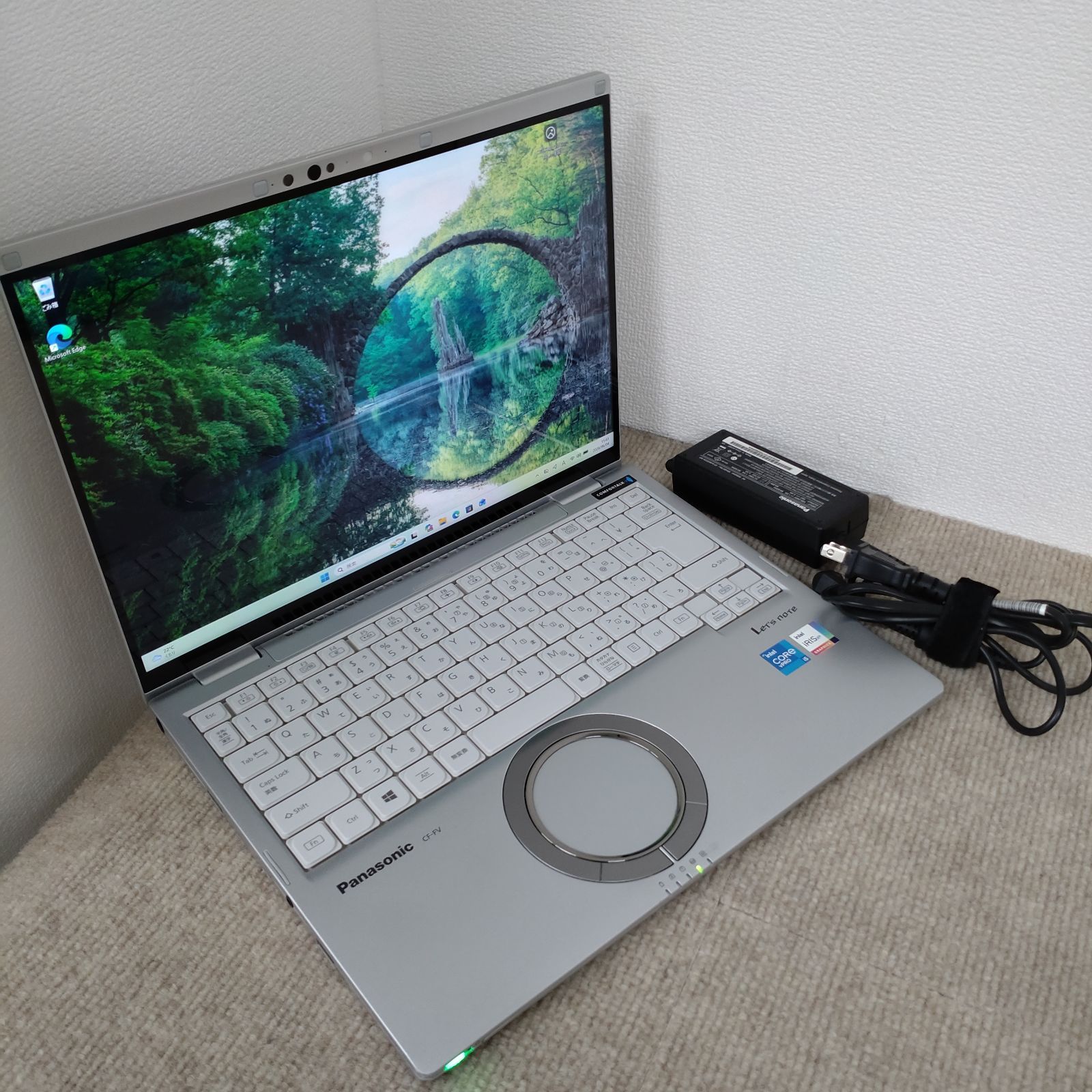 即配 2021年薄軽量QHDタッチ液晶快速モデル Let
