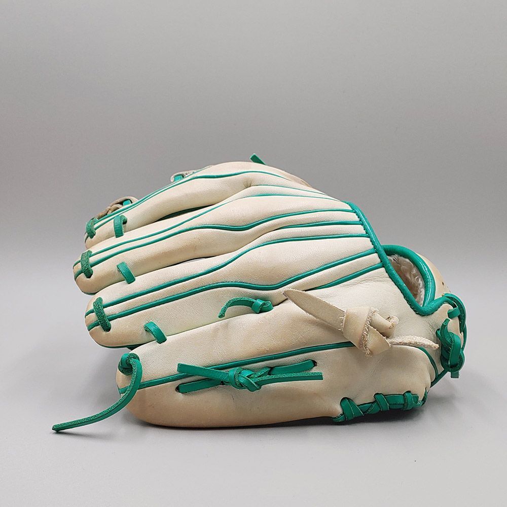 クリーニング済み 】 アシックス 軟式グローブ / 内野手用 型付け済み