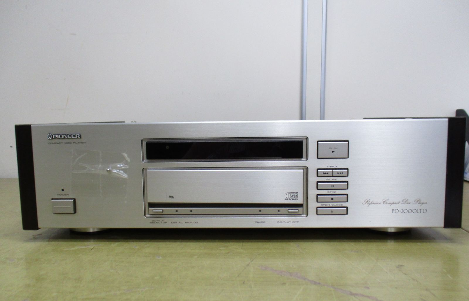 B244 PIONEER パイオニア CDプレーヤー PD-2000LTD 取扱説明書付き 
