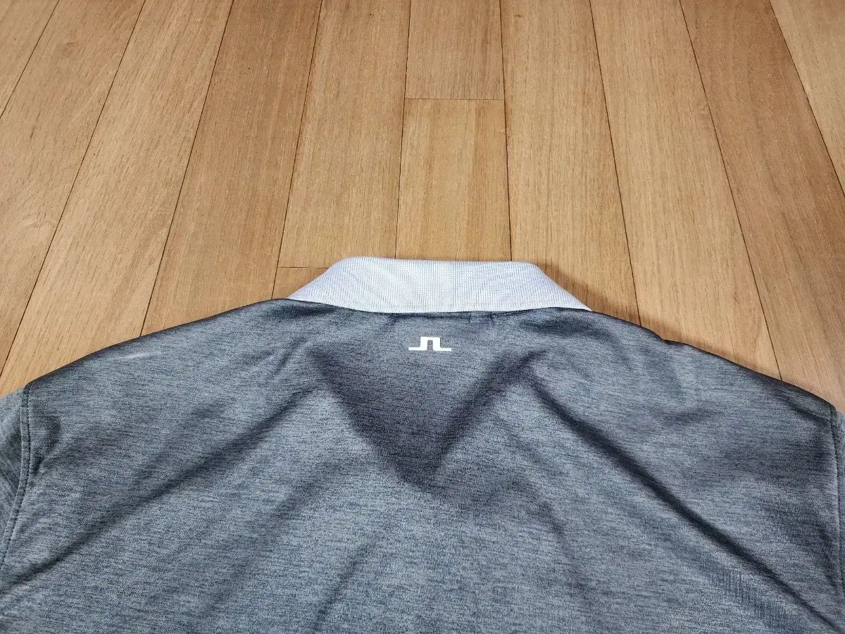 J.LINDEBERG(J.リンドバーグ) ゴルフウェア カラーTシャツ M100 グレー