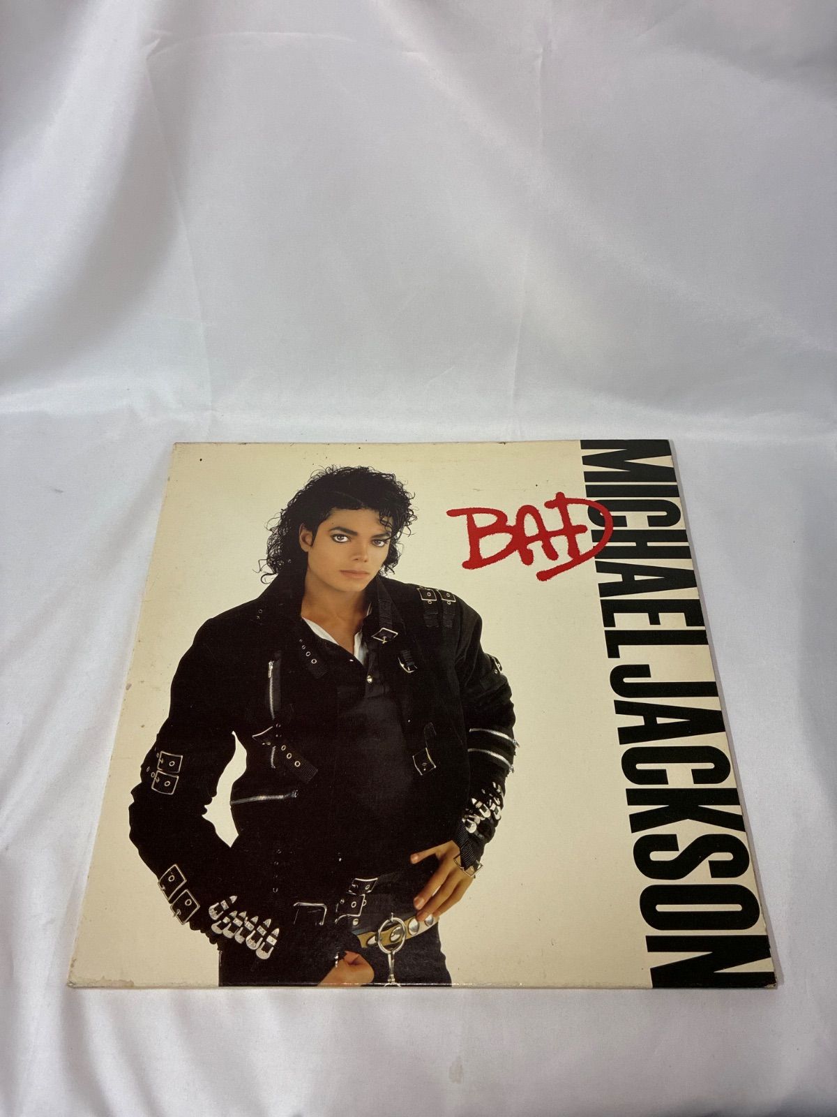 レコードLP 【マイケルジャクソン】【BAD】OE40600 - メルカリ