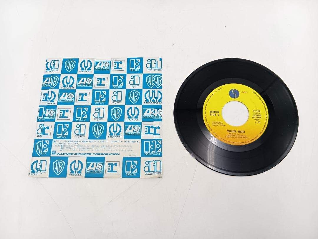 フーズザットガール マドンナ レコード EP 希少品_Y 5897 - メルカリ