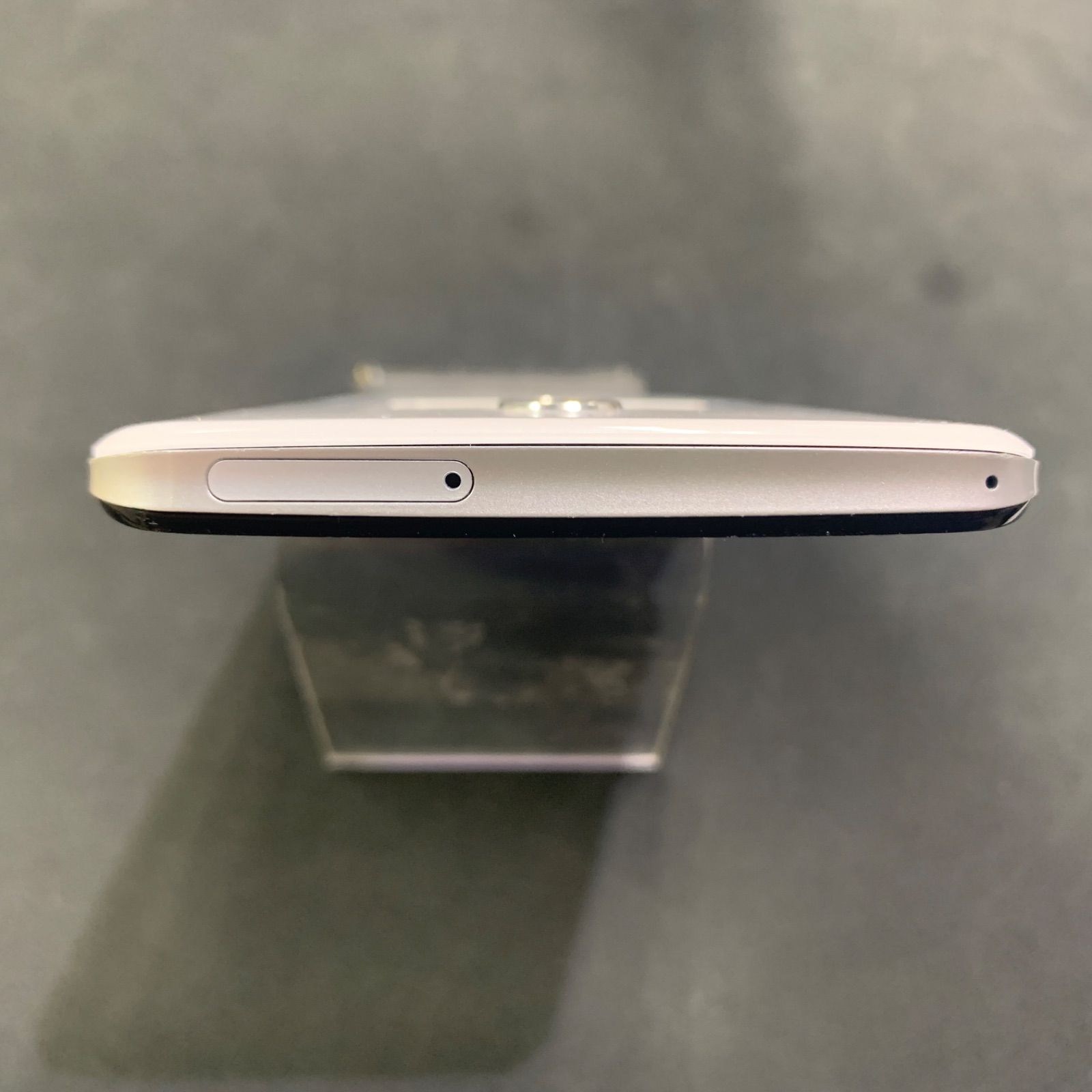 中古 AQUOS zero2 SHV47 256GB ミスティホワイト au - メルカリ
