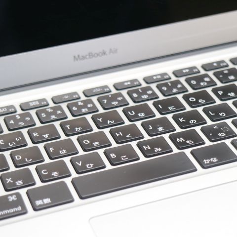 超美品 MacBook Air 2013 13インチ 第4世代 Core i5 4GB SSD 256GB 