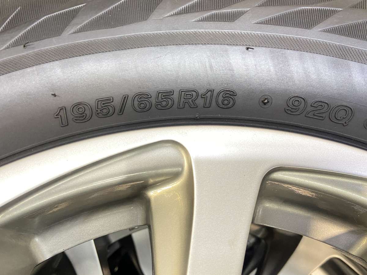 195/65R16 ブリヂストン ブリザック VRX2 BALMINUM 16x6.0 40 100-4穴