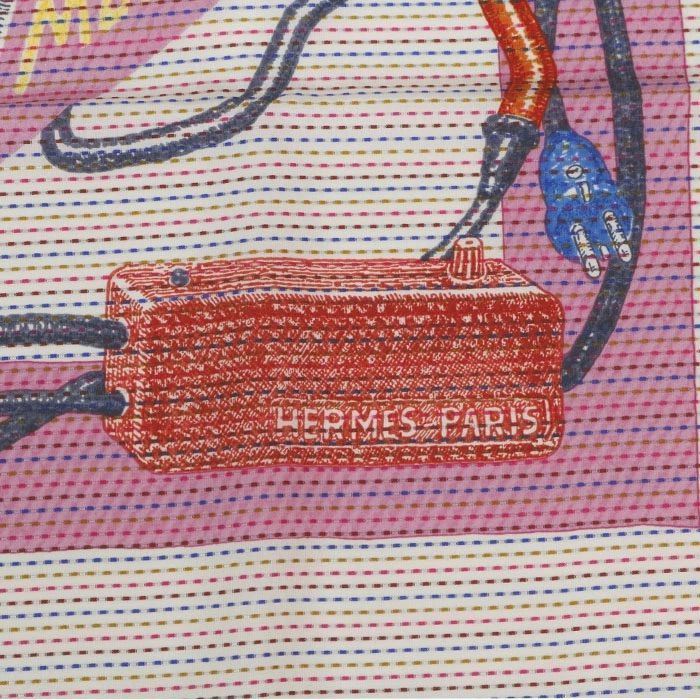 エルメス HERMES スカーフ カレ 70 シルク100％ Chevaloscope Neon