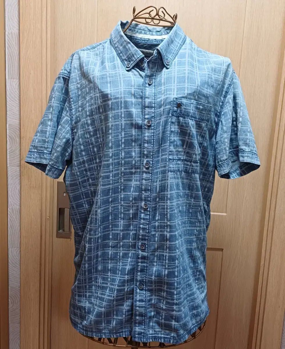 激安大特価，格安 Calvin Klein Jeans メンズ レギュラーフィット 