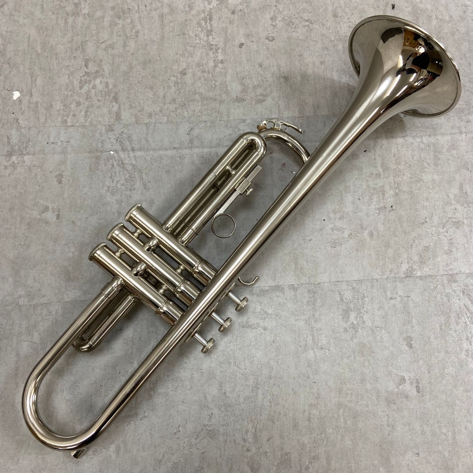 YAMAHA ヤマハ YTR-136 B♭トランペット trumpet 管楽器 Mボア