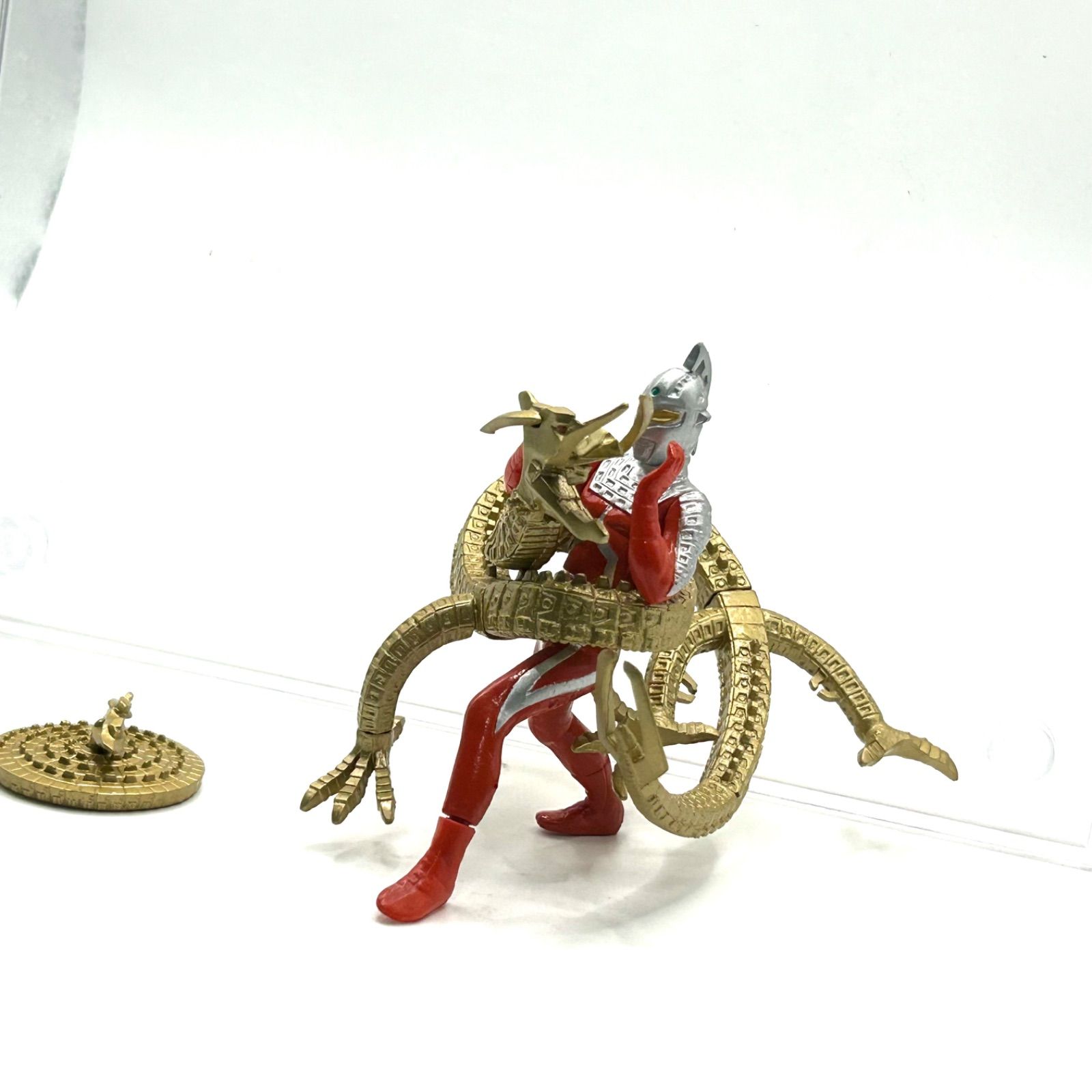 HGシリーズウルトラセブン『ウルトラセブン対ナース』&『ワイルド星人