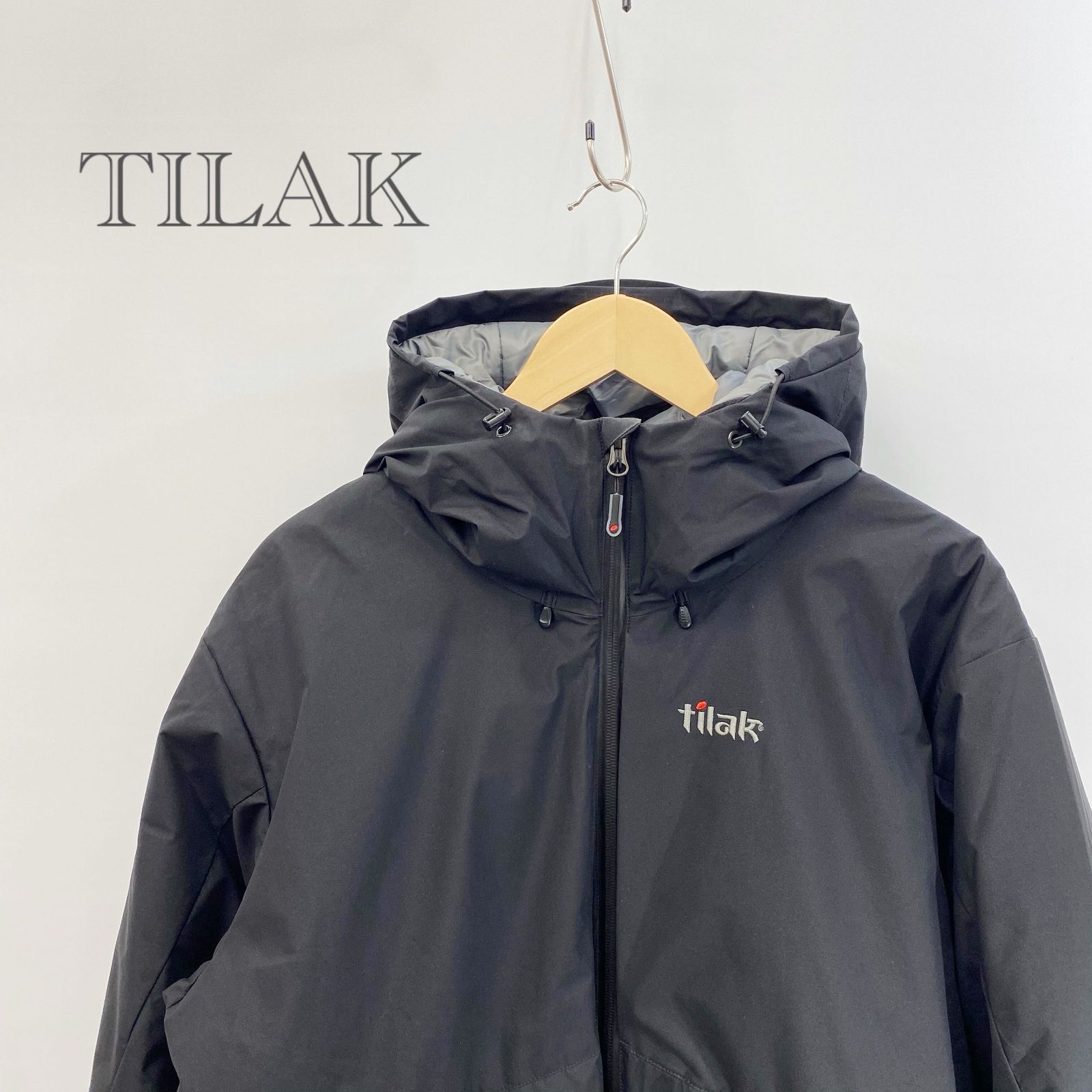 美品 tilak SVALBARD JACKET GORE-TEX ゴアテックス スバルバード　ジャケット アウター　ジャケット L ブラック 中綿　GORE-TEX メンズ ファッション _201023