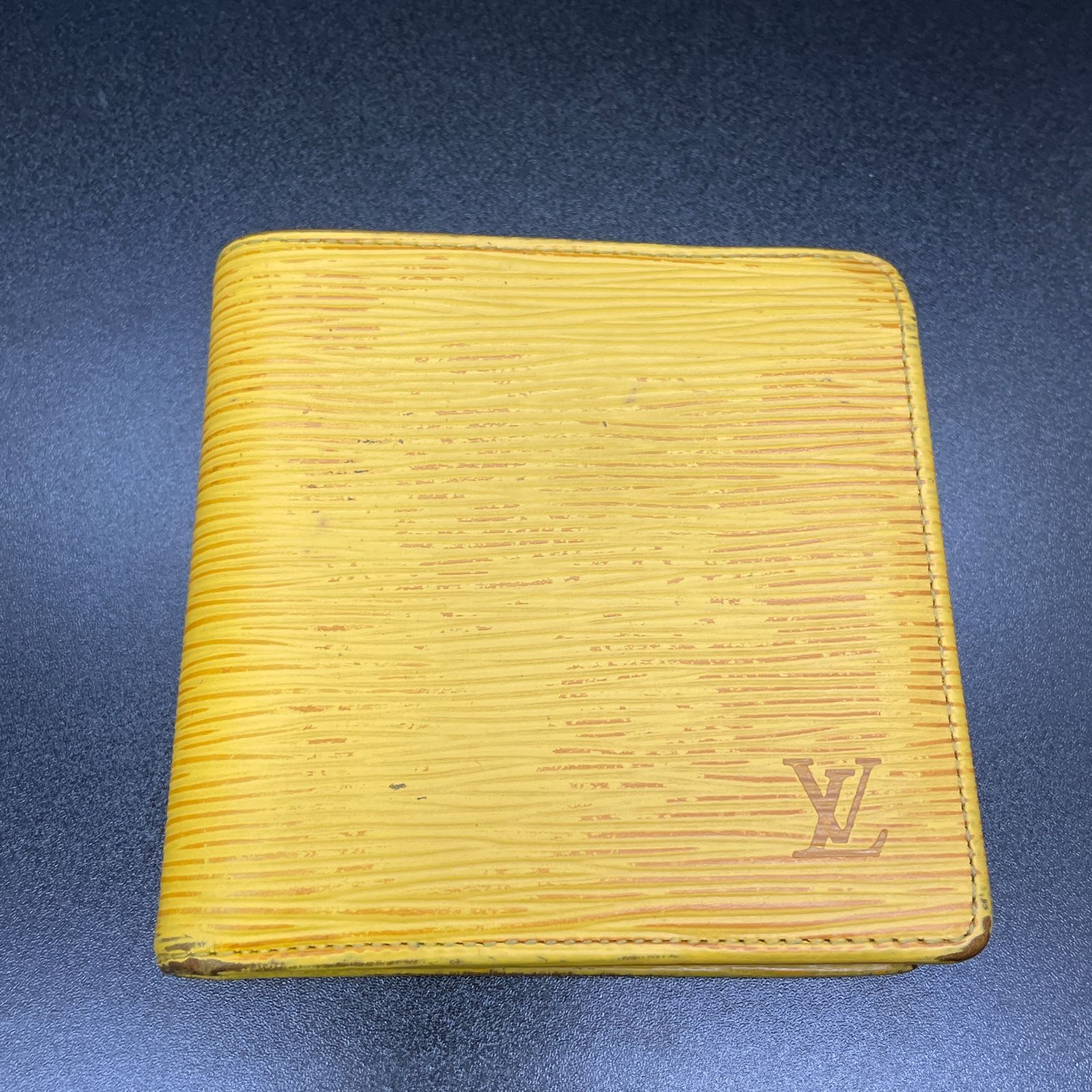 ルイヴィトン エピ 財布 B26052696
