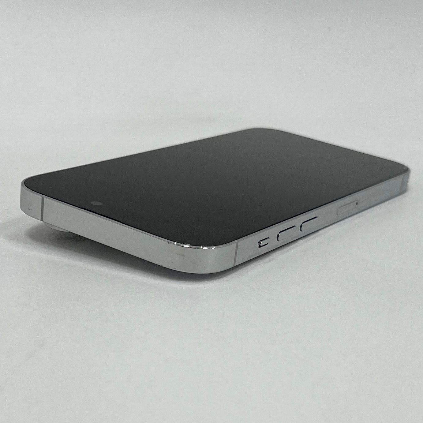 極美品 iPhone14Pro 128GB シルバー SIMフリー - メルカリ